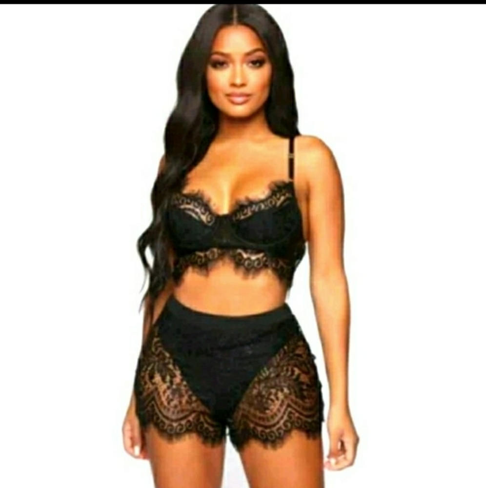 💕Lace bra & underwear set - Picture 1 of 8